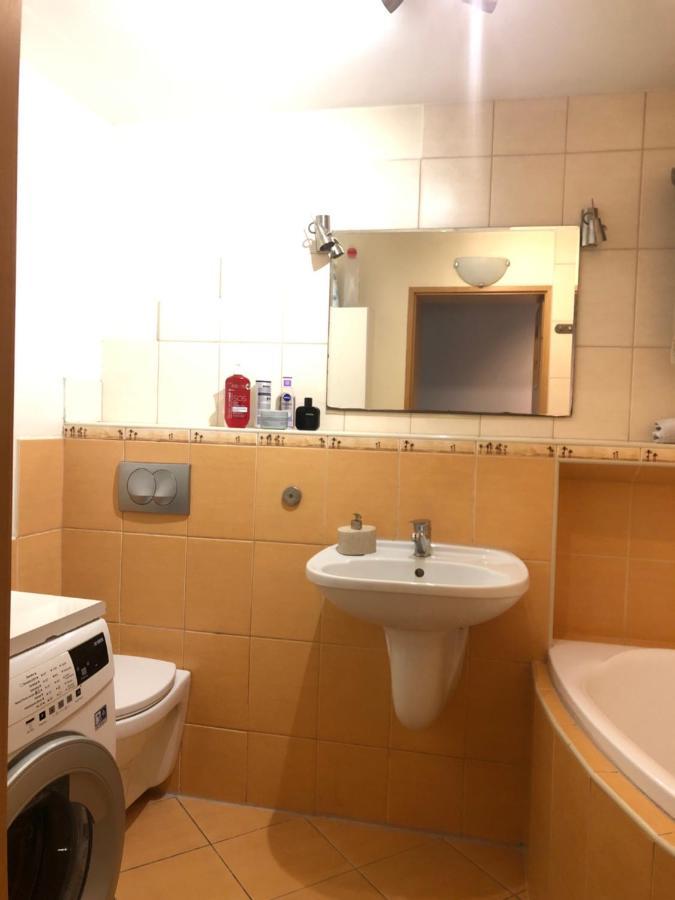 Nice Room, Комната, Pokoj Miedzy Airport Wro A Centrum Breslavia Esterno foto